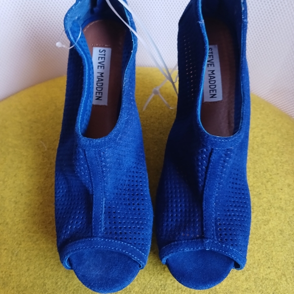 BN Blue Platforms - Picture 4 of 5